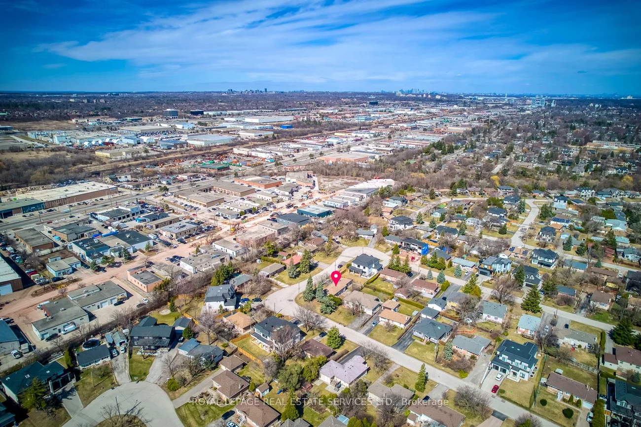 577, Trudale, 1020 - WO West, Oakville