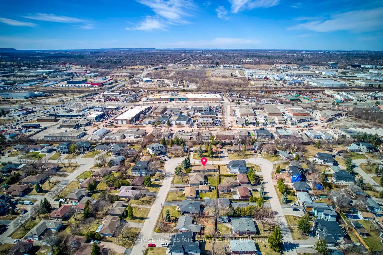 577, Trudale, 1020 - WO West, Oakville