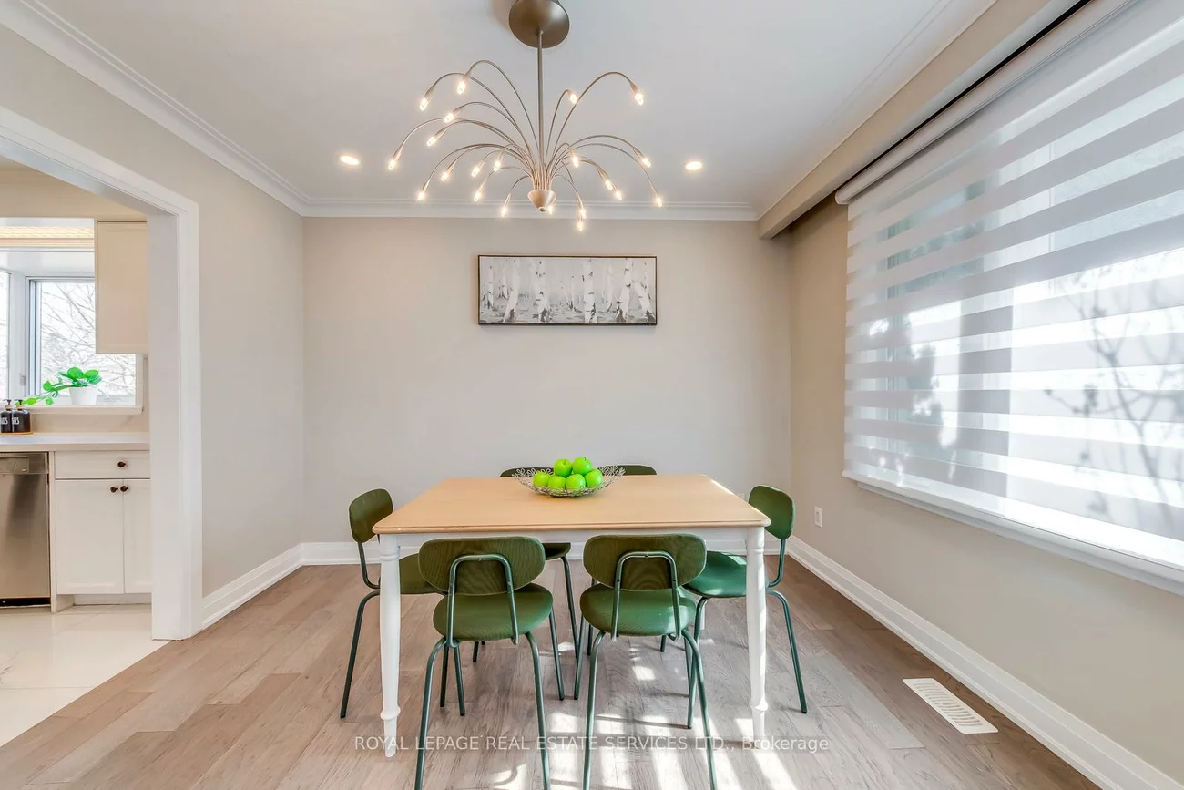 577, Trudale, 1020 - WO West, Oakville