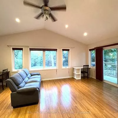 1339, Pinegrove, 1020 - WO West, Oakville