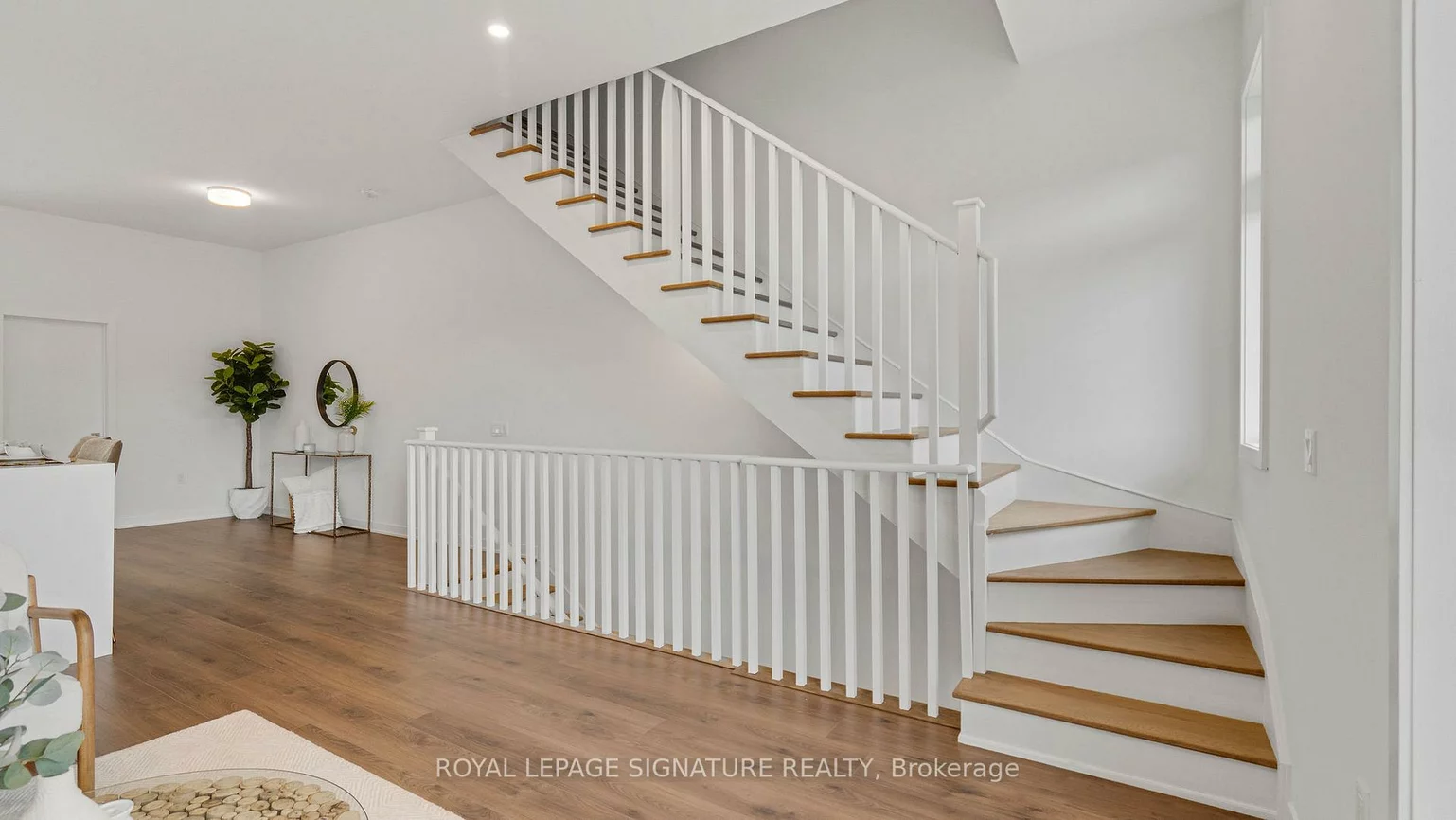 3055, Trailside, 1008 - GO Glenorchy, Oakville