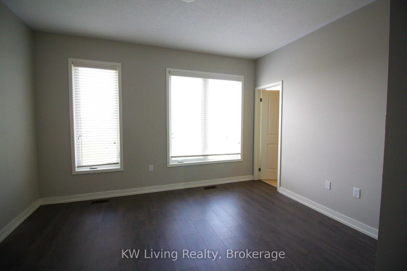 3057, Ernest Appelbe, 1008 - GO Glenorchy, Oakville