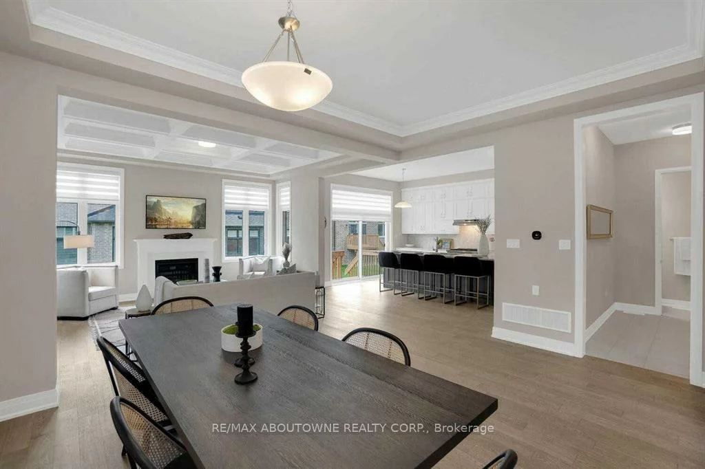 1503, Varelas, 1010 - JM Joshua Meadows, Oakville