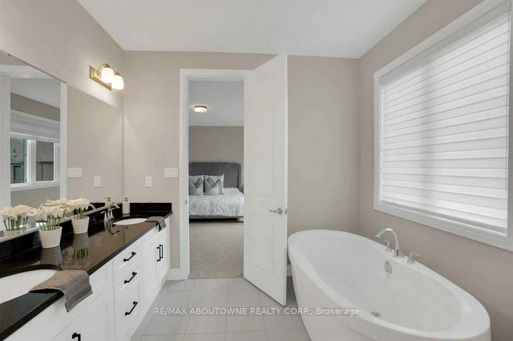 1503, Varelas, 1010 - JM Joshua Meadows, Oakville