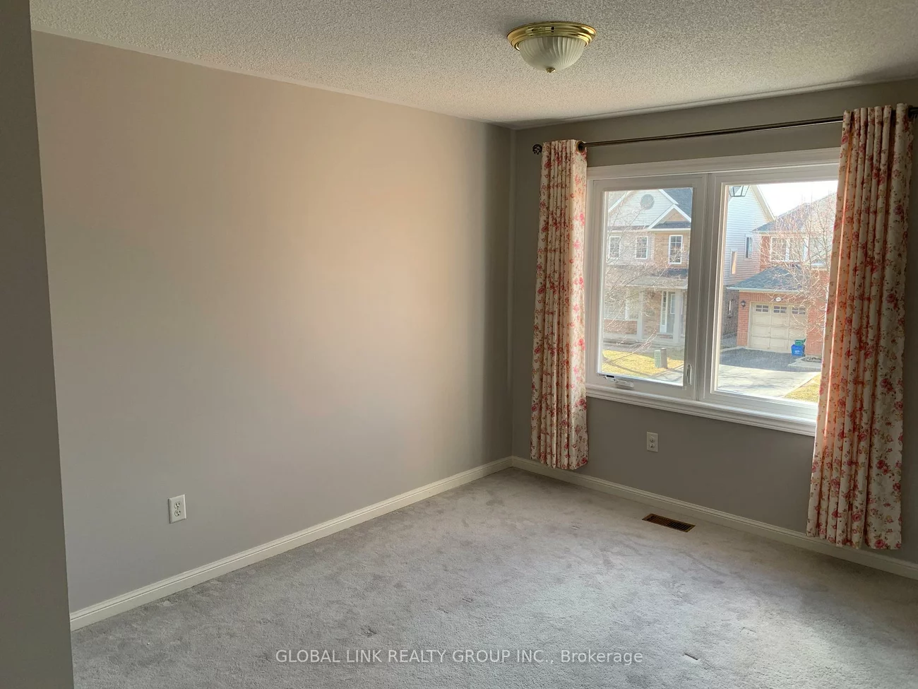 1328, Goldhawk, 1022 - WT West Oak Trails, Oakville