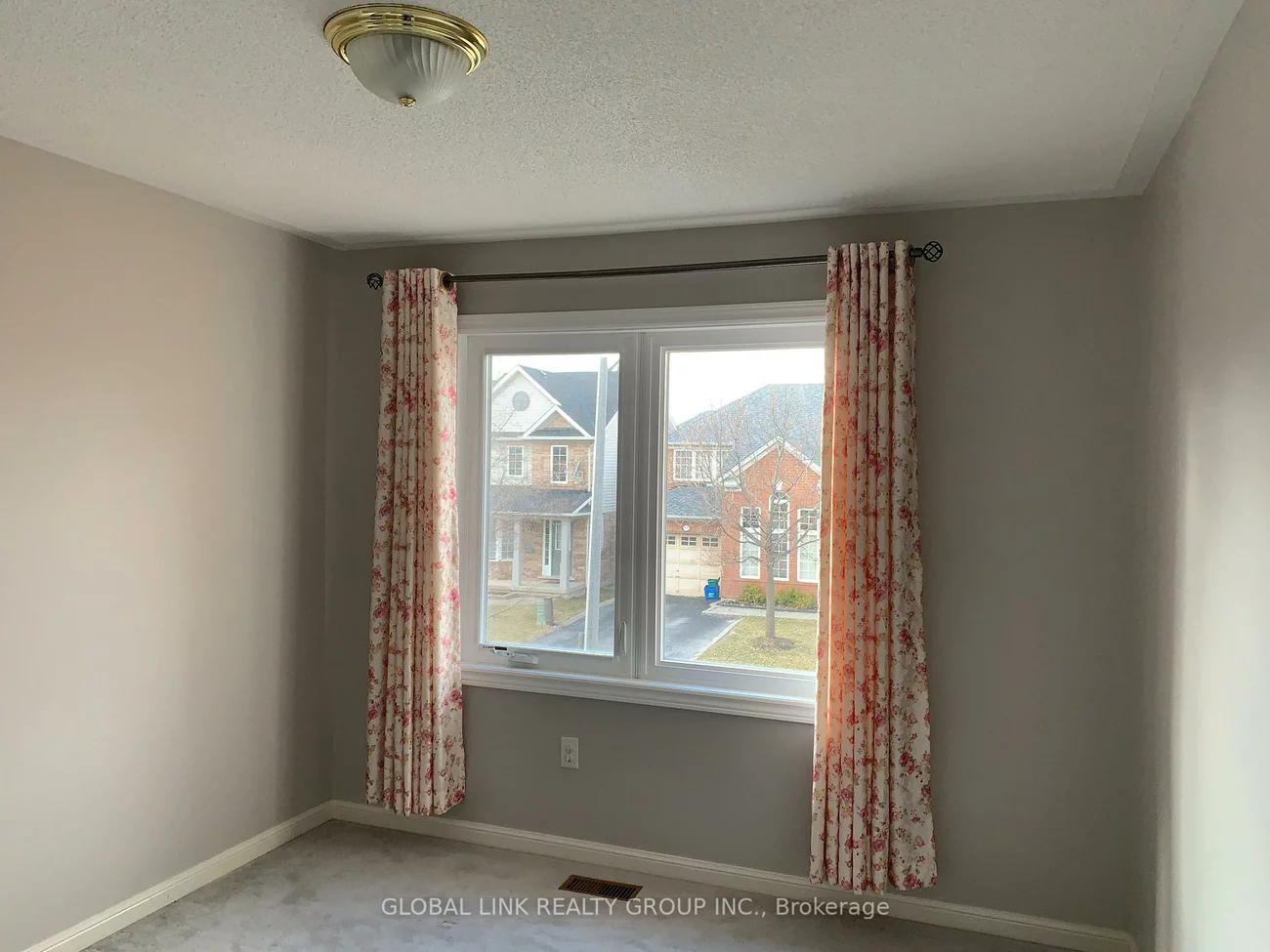 1328, Goldhawk, 1022 - WT West Oak Trails, Oakville