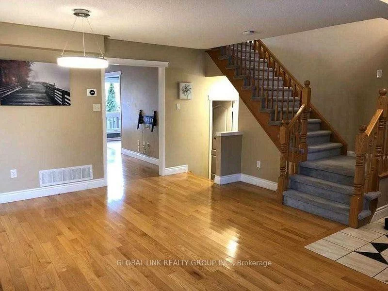 1328, Goldhawk, 1022 - WT West Oak Trails, Oakville