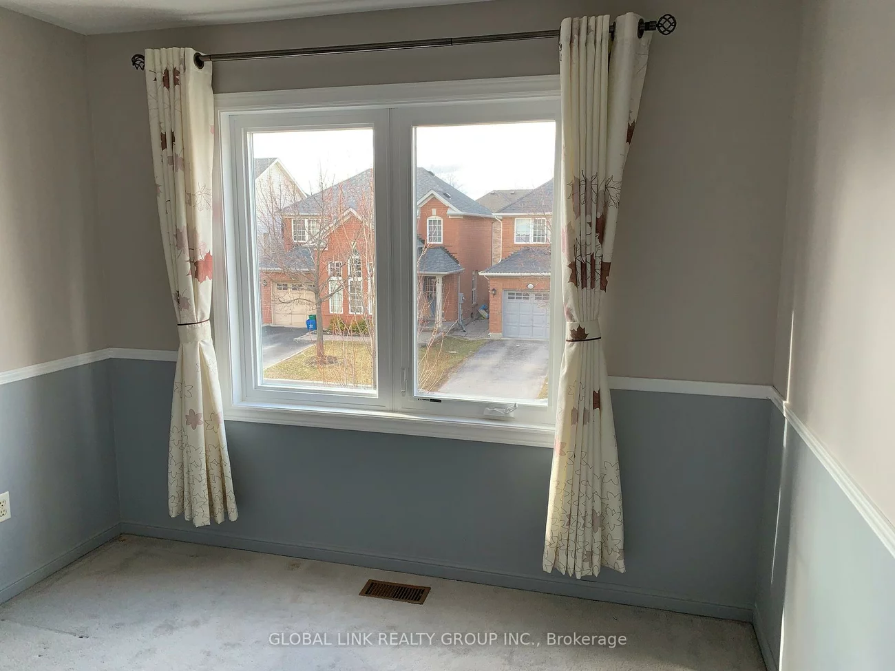 1328, Goldhawk, 1022 - WT West Oak Trails, Oakville