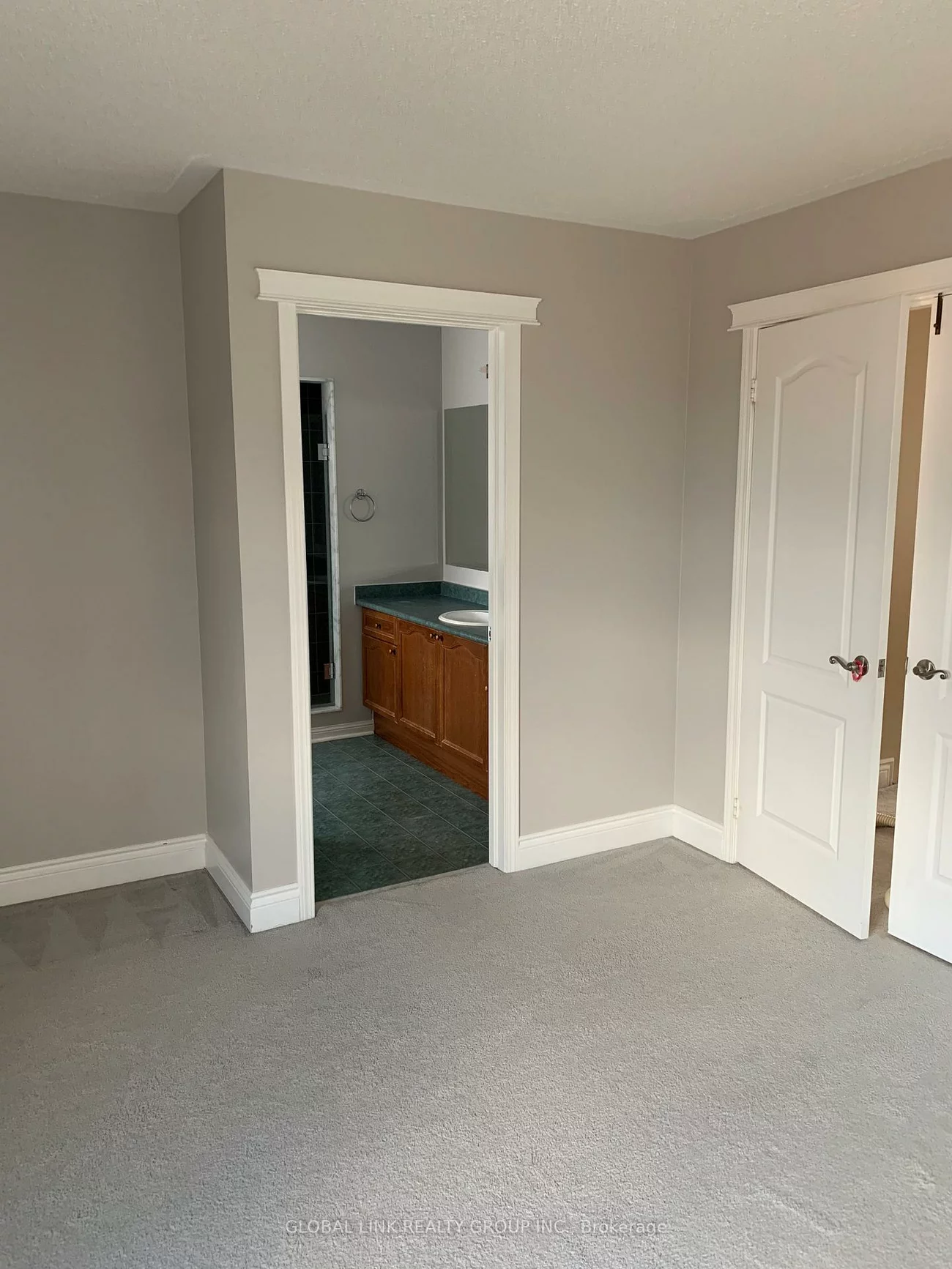 1328, Goldhawk, 1022 - WT West Oak Trails, Oakville