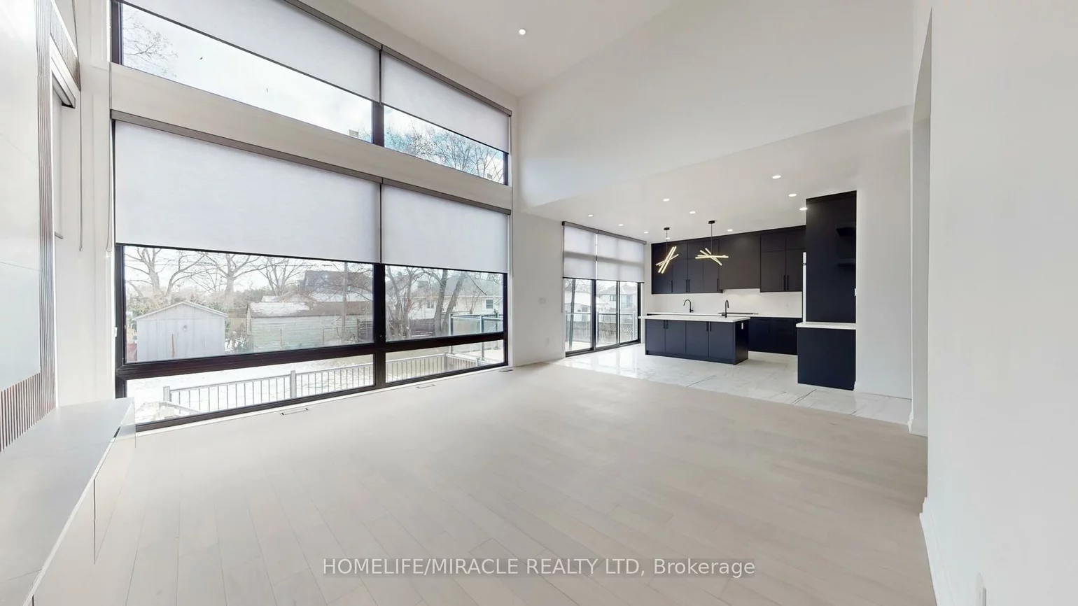 150, Stewart, 1002 - CO Central, Oakville