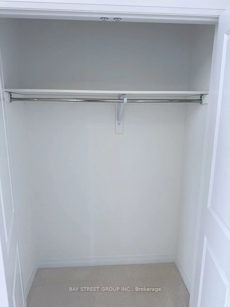 3210, Crystal, 1008 - GO Glenorchy, Oakville