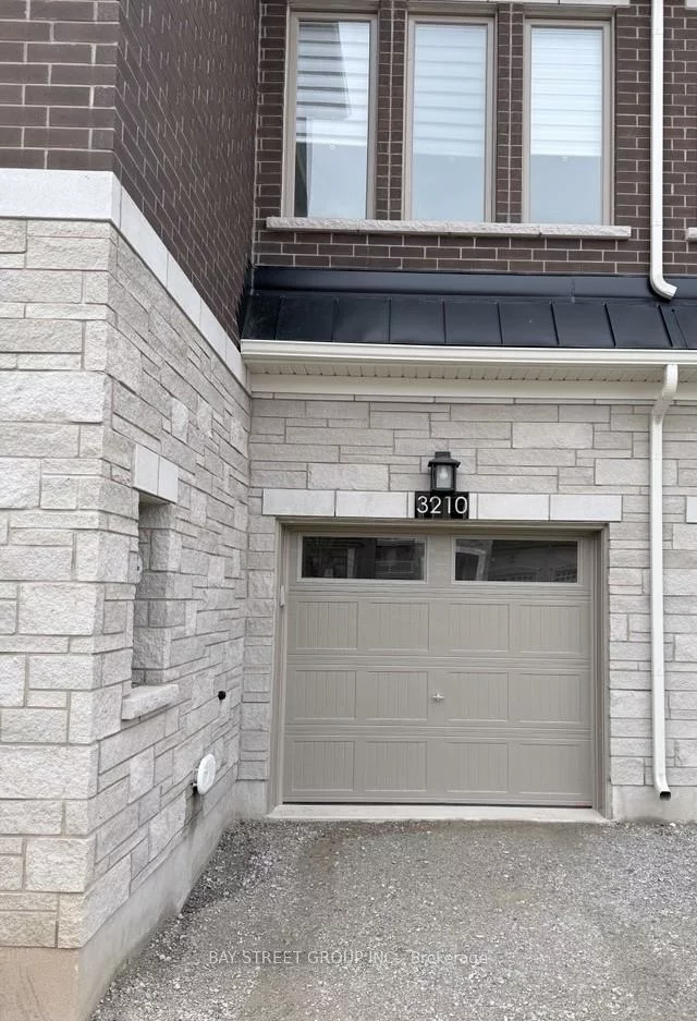 3210, Crystal, 1008 - GO Glenorchy, Oakville