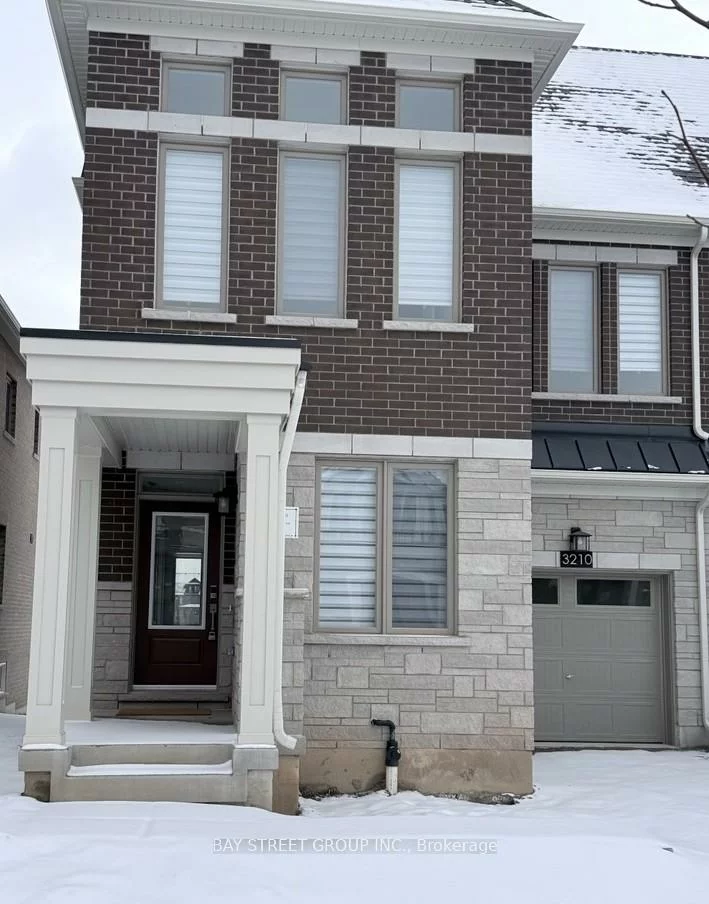 3210, Crystal, 1008 - GO Glenorchy, Oakville