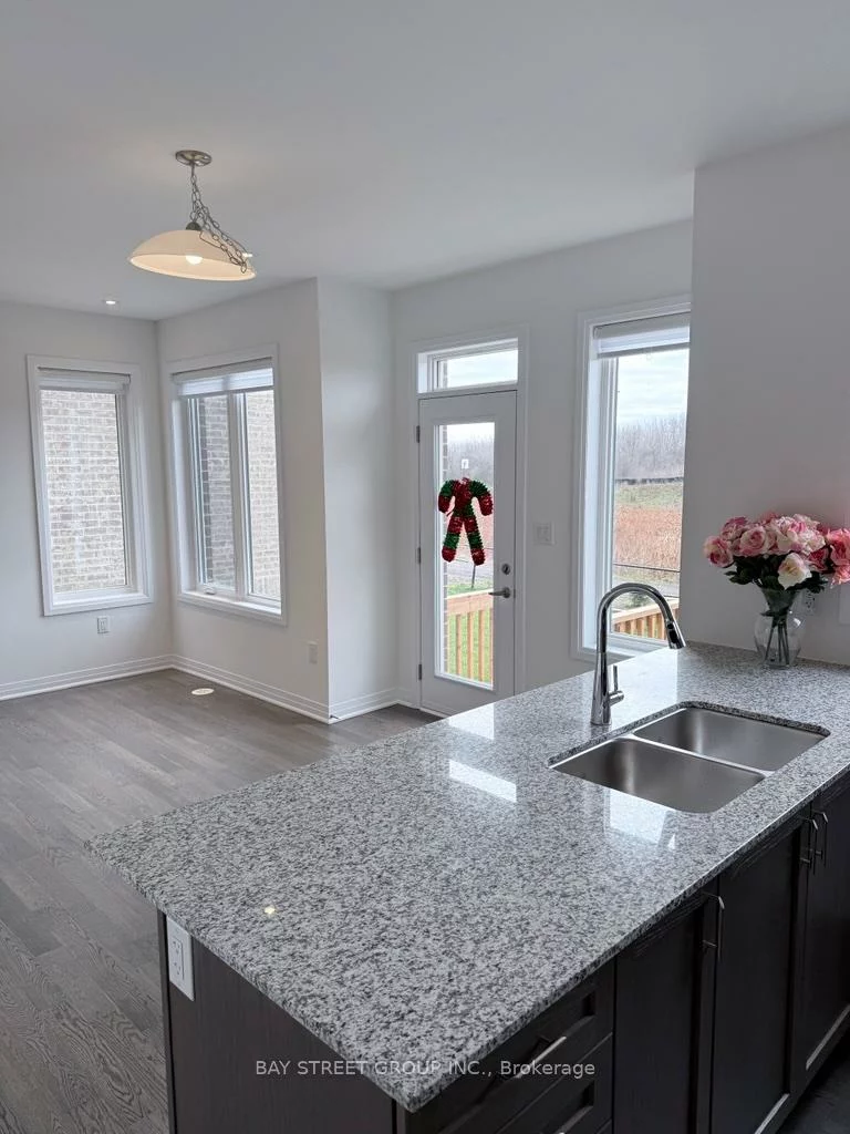 3210, Crystal, 1008 - GO Glenorchy, Oakville