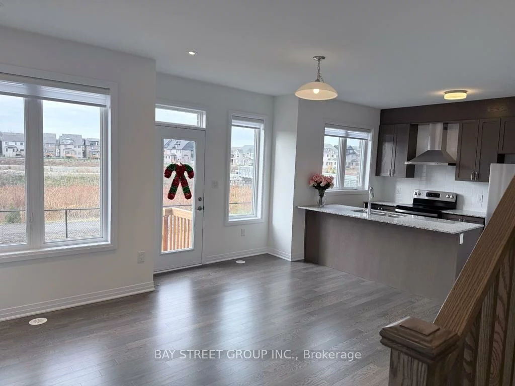 3210, Crystal, 1008 - GO Glenorchy, Oakville