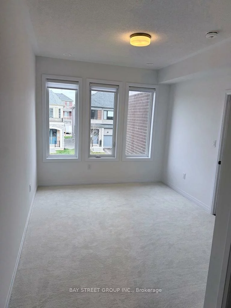 3210, Crystal, 1008 - GO Glenorchy, Oakville