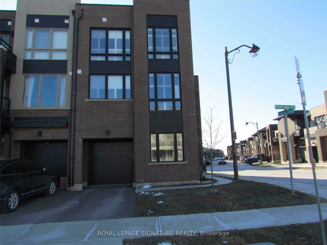 434, Athabasca, 1010 - JM Joshua Meadows, Oakville