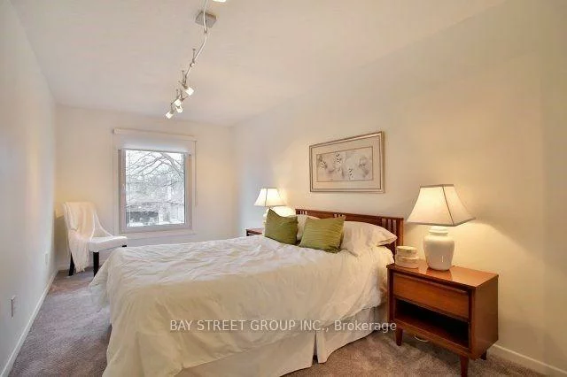 1390, Hastings, 1005 - FA Falgarwood, Oakville