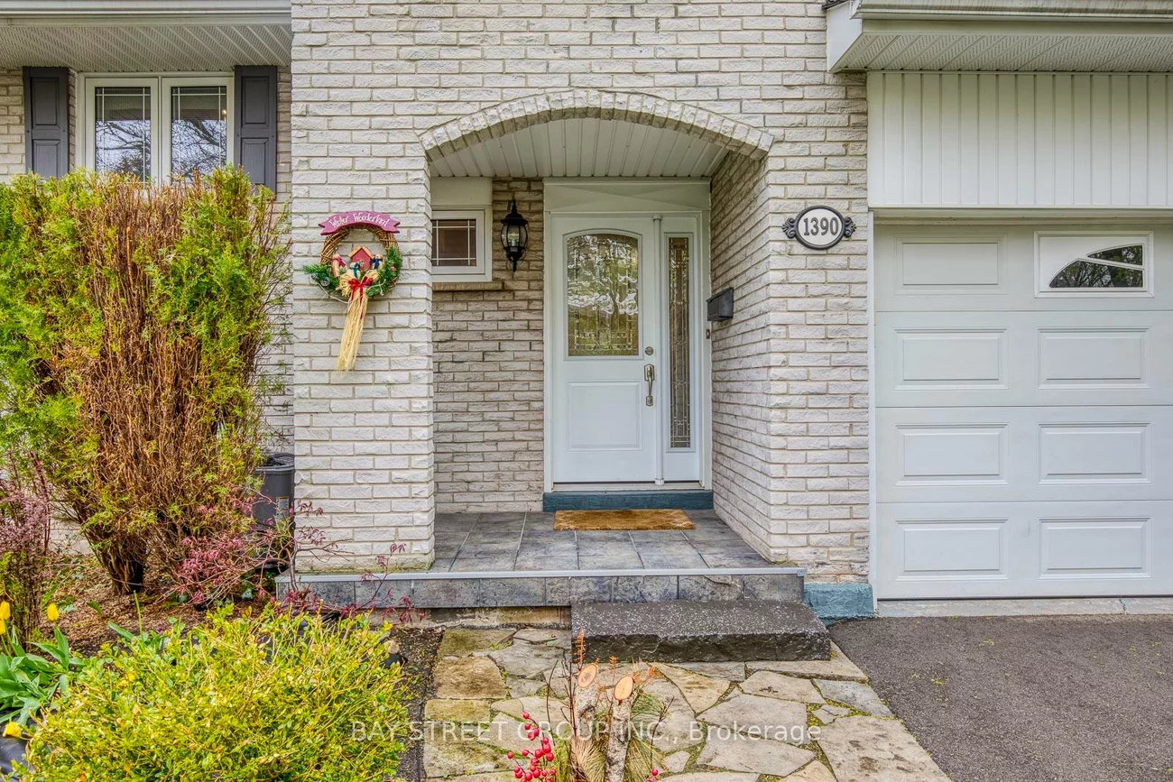 1390, Hastings, 1005 - FA Falgarwood, Oakville