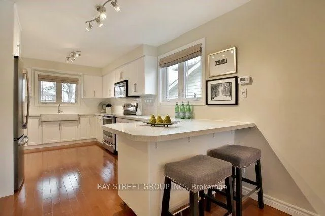 1390, Hastings, 1005 - FA Falgarwood, Oakville