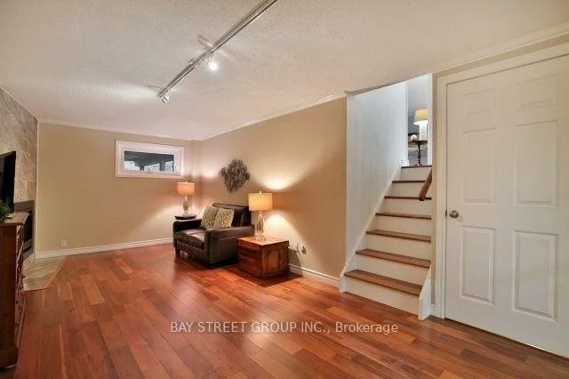 1390, Hastings, 1005 - FA Falgarwood, Oakville