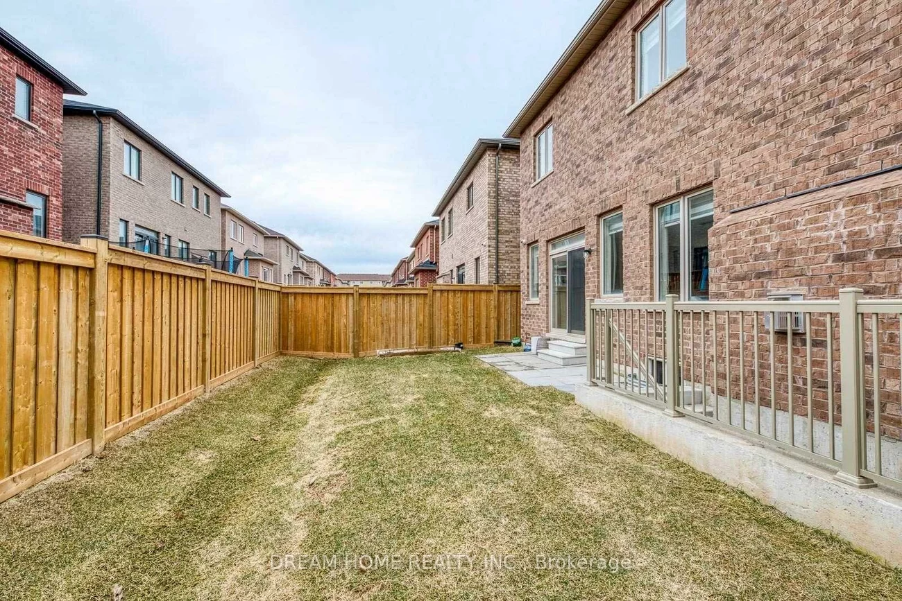 447, Grindstone, 1010 - JM Joshua Meadows, Oakville