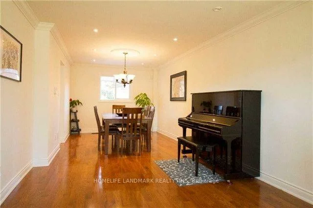 235, River Oaks, 1015 - RO River Oaks, Oakville