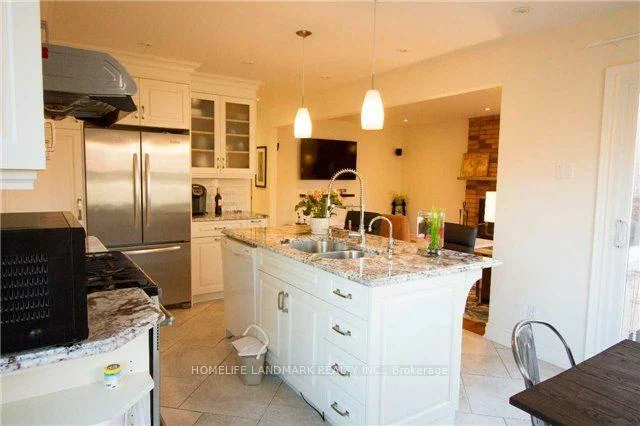 235, River Oaks, 1015 - RO River Oaks, Oakville