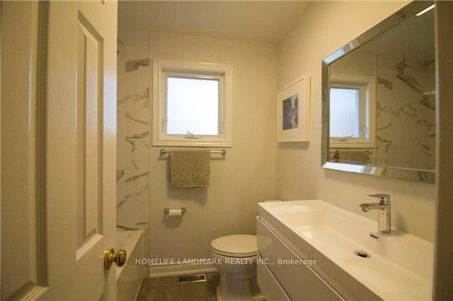 235, River Oaks, 1015 - RO River Oaks, Oakville