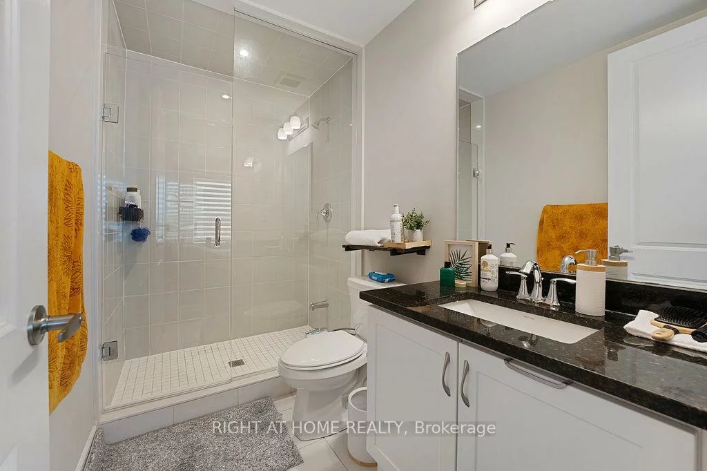 3033, John McKay, 1010 - JM Joshua Meadows, Oakville