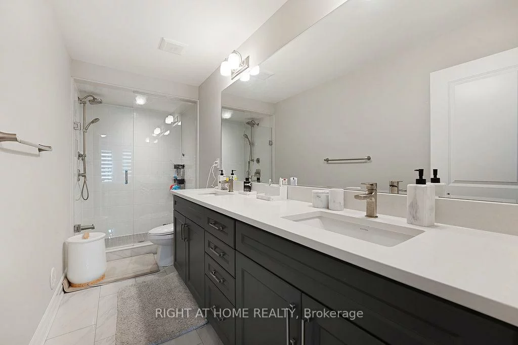 3033, John McKay, 1010 - JM Joshua Meadows, Oakville