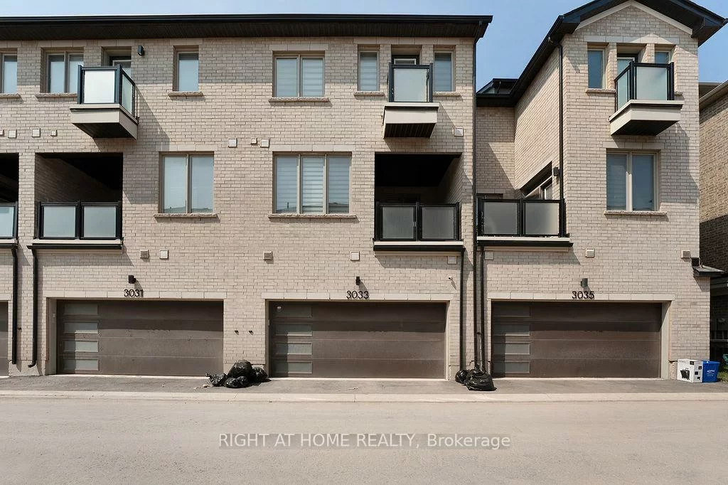 3033, John McKay, 1010 - JM Joshua Meadows, Oakville