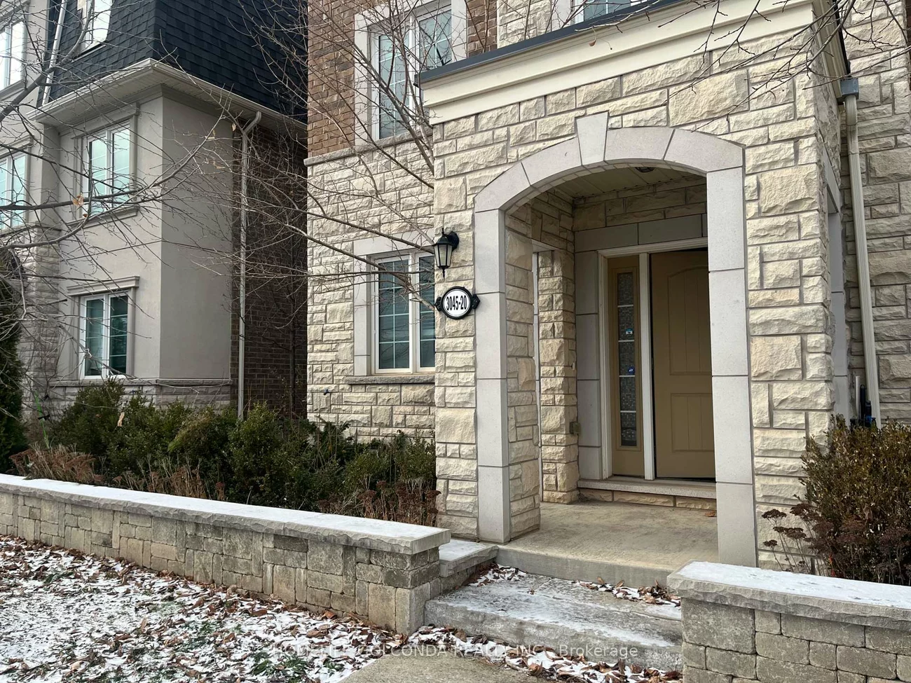 3045, George Savage, 1008 - GO Glenorchy, Oakville