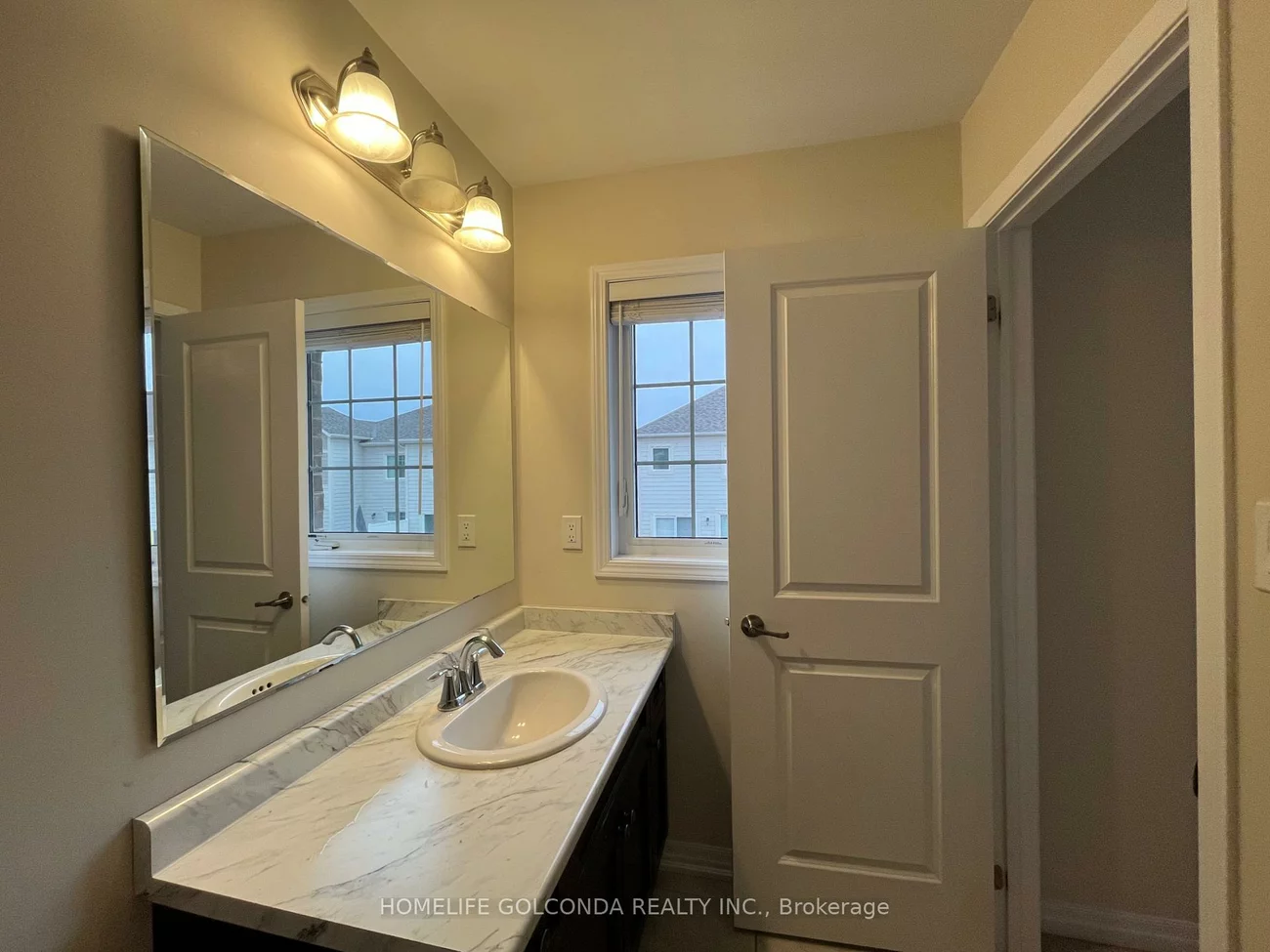 3045, George Savage, 1008 - GO Glenorchy, Oakville