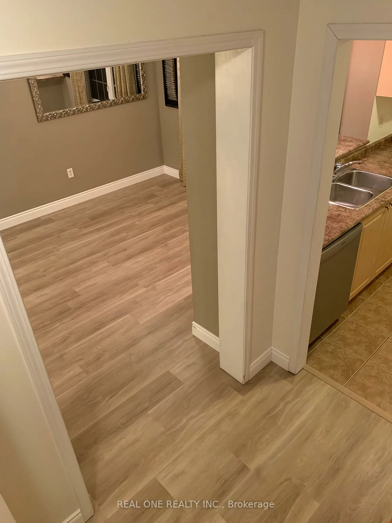 3036, Dewridge, 1000 - BC Bronte Creek, Oakville