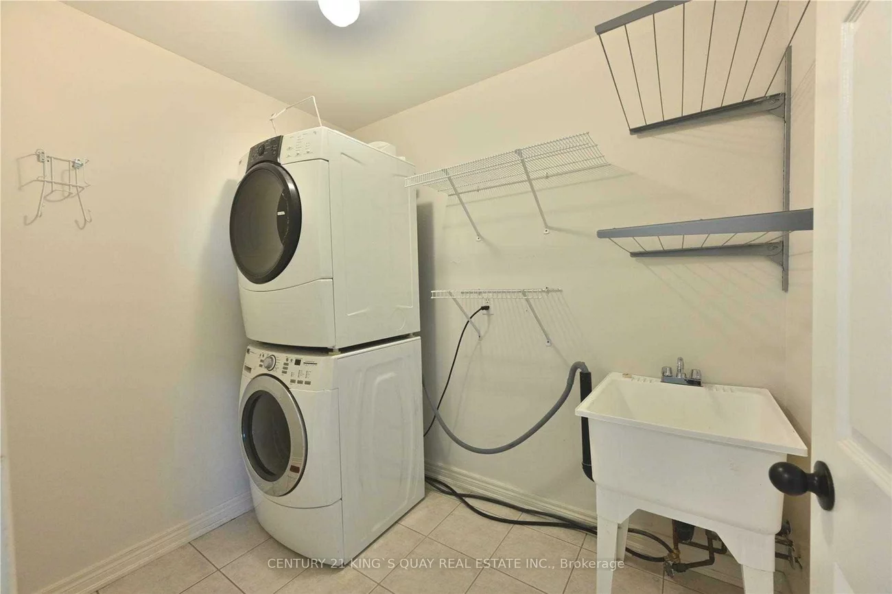 85, Gatwick, 1015 - RO River Oaks, Oakville