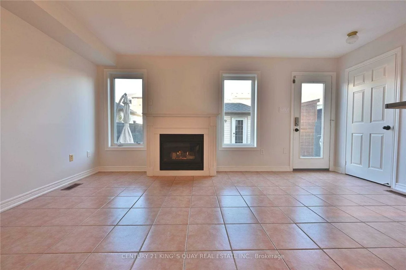 85, Gatwick, 1015 - RO River Oaks, Oakville