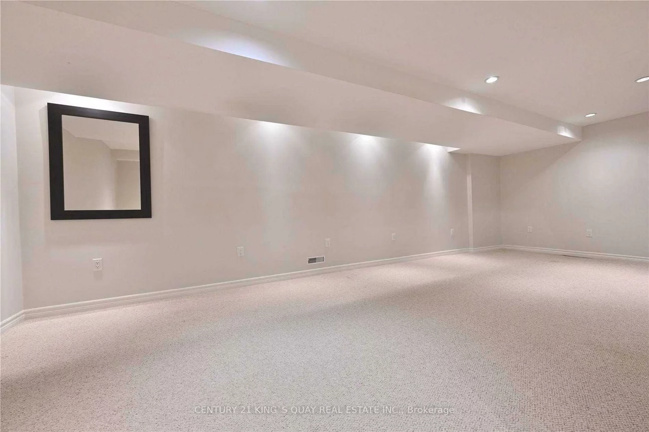 85, Gatwick, 1015 - RO River Oaks, Oakville