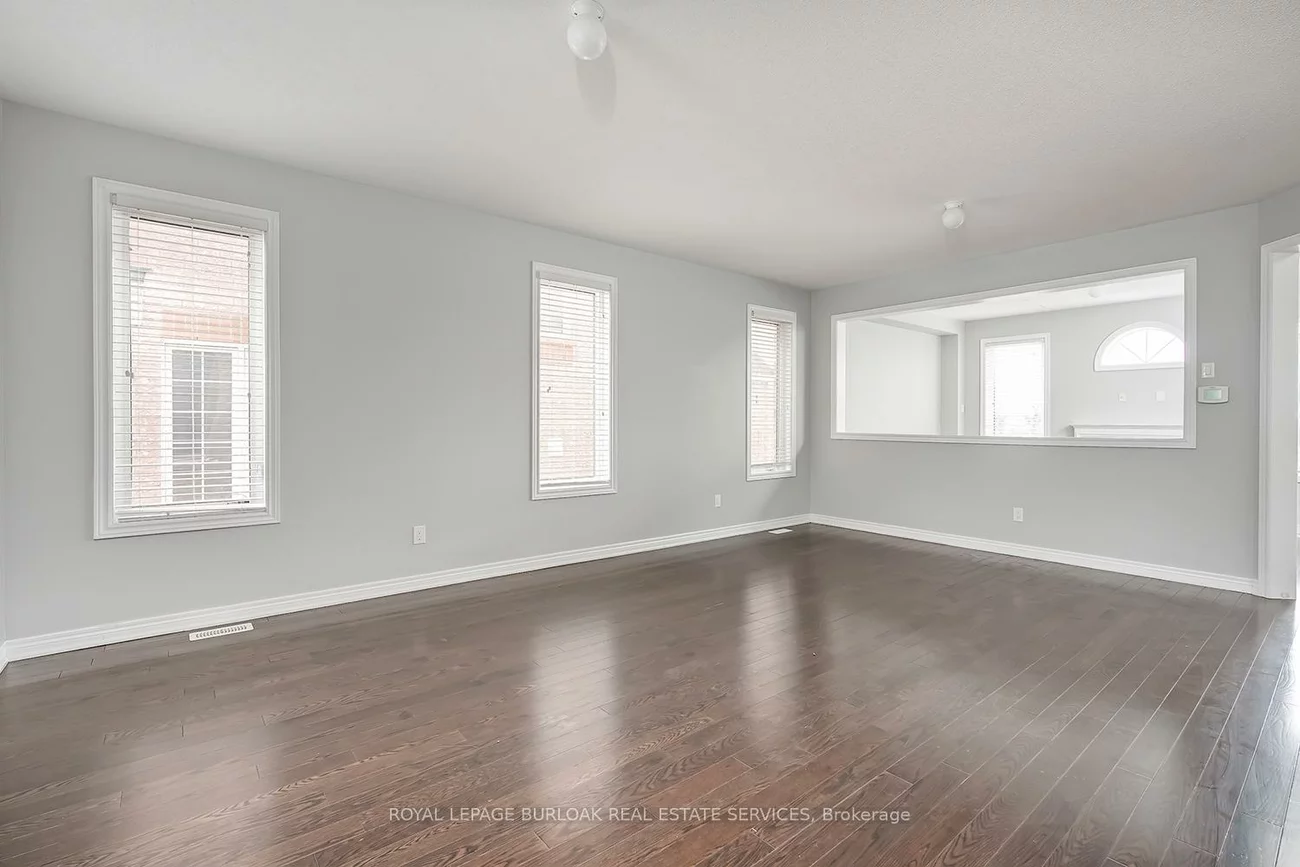 2105, Falling Green, 1019 - WM Westmount, Oakville