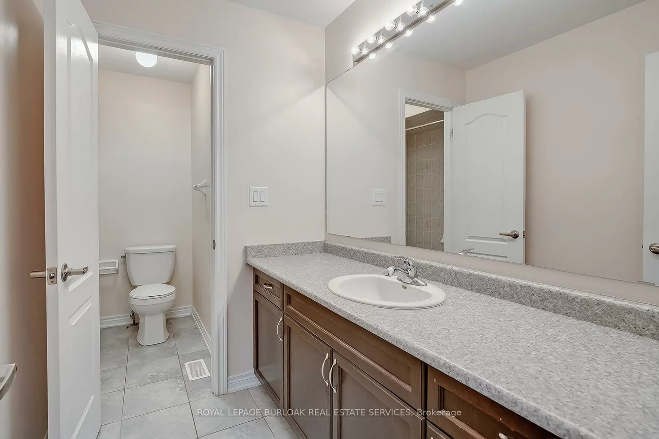 2105, Falling Green, 1019 - WM Westmount, Oakville