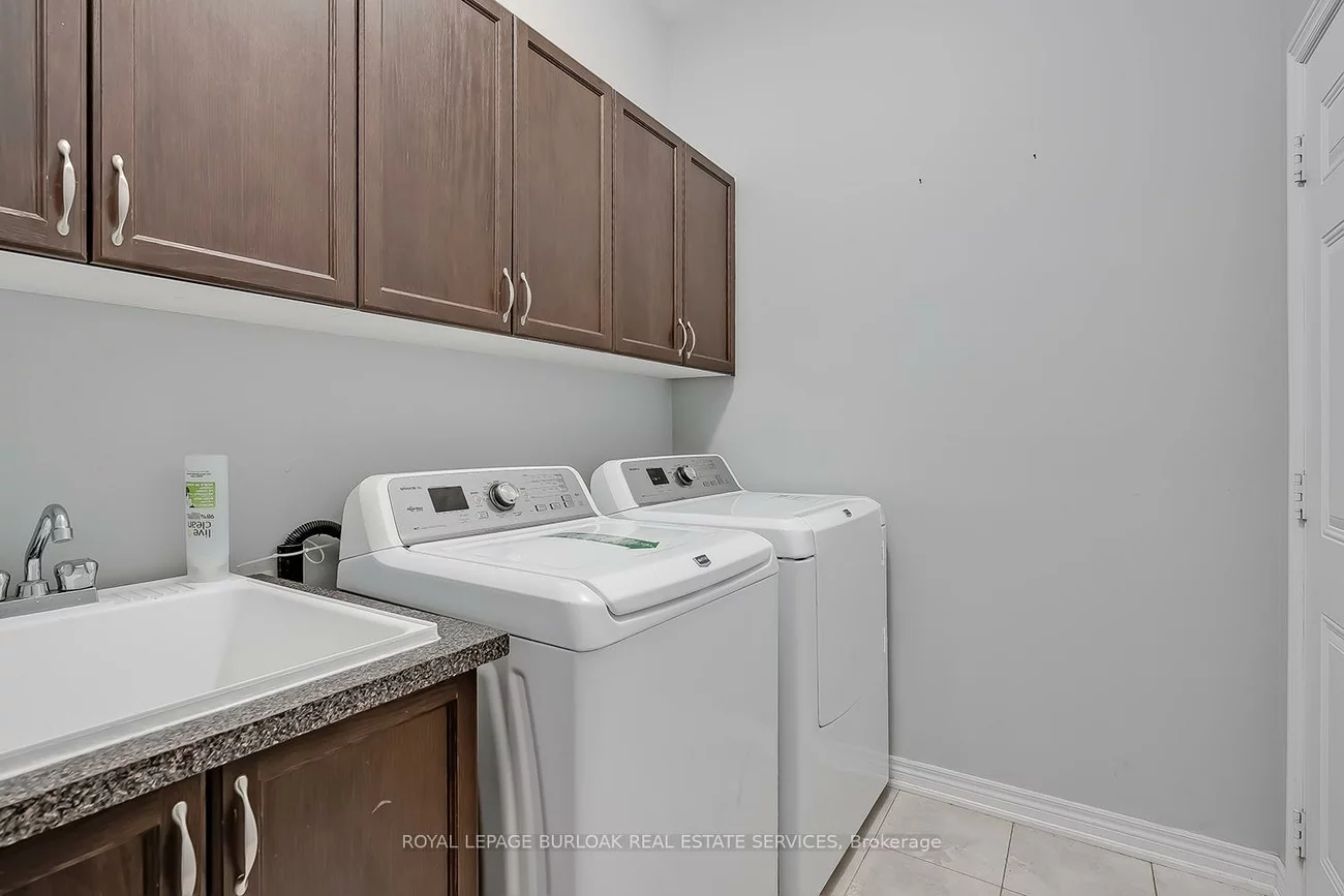 2105, Falling Green, 1019 - WM Westmount, Oakville