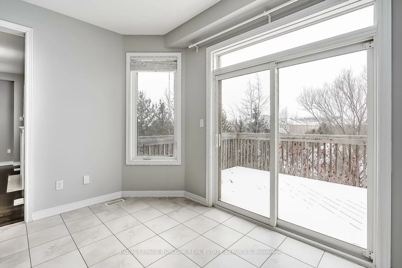 2105, Falling Green, 1019 - WM Westmount, Oakville