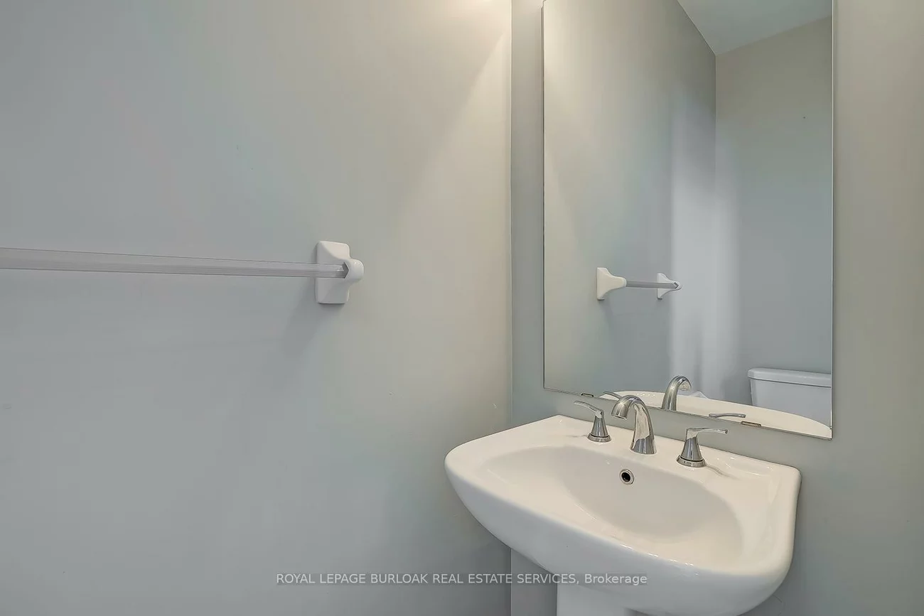 2105, Falling Green, 1019 - WM Westmount, Oakville