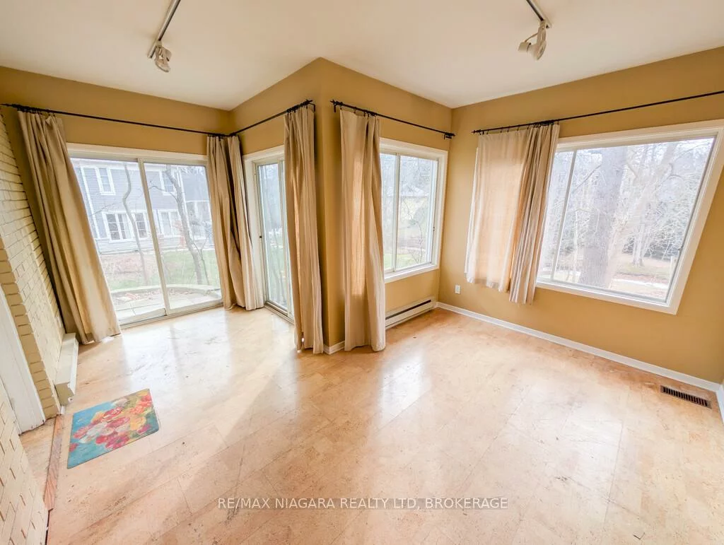 262, Alscot, 1011 - MO Morrison, Oakville