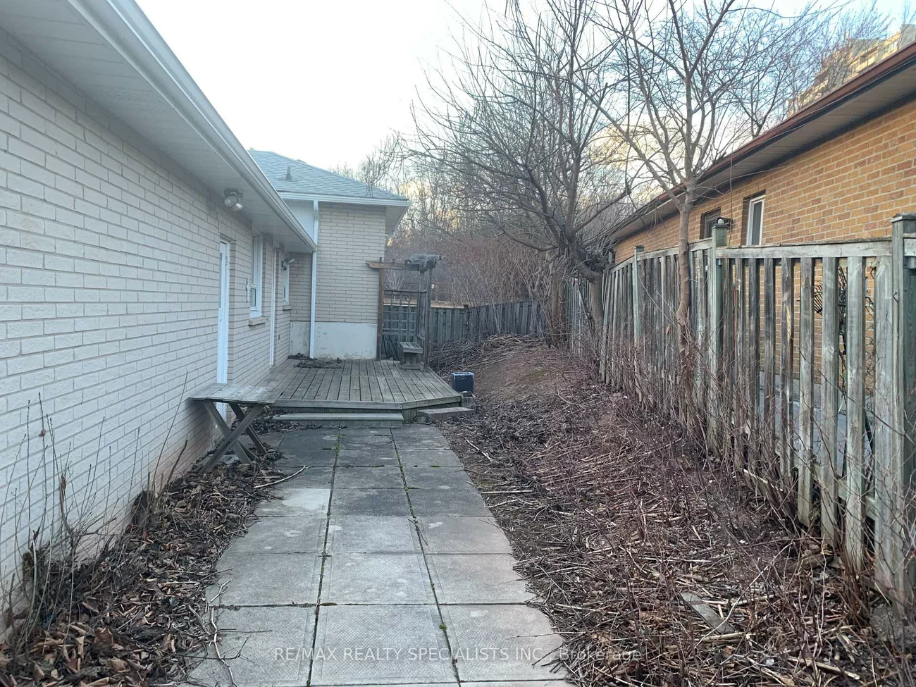 1089, Pearson, 1003 - CP College Park, Oakville