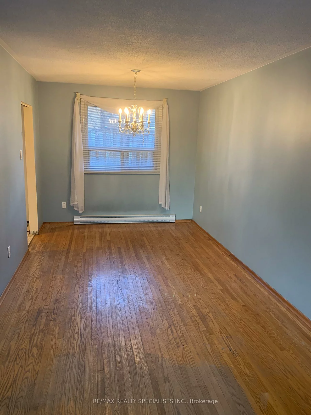 1089, Pearson, 1003 - CP College Park, Oakville