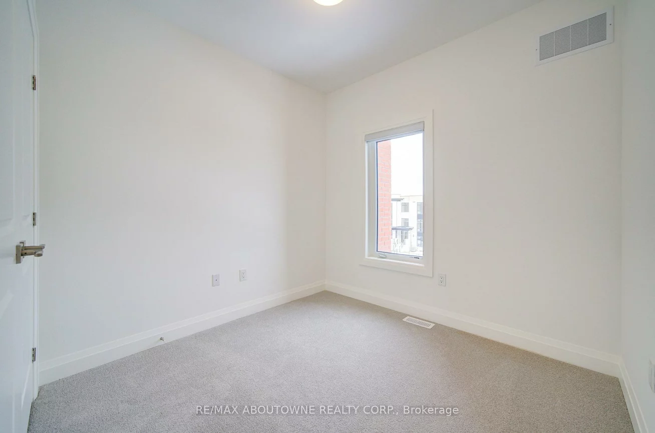 3172, Sixth, 1008 - GO Glenorchy, Oakville