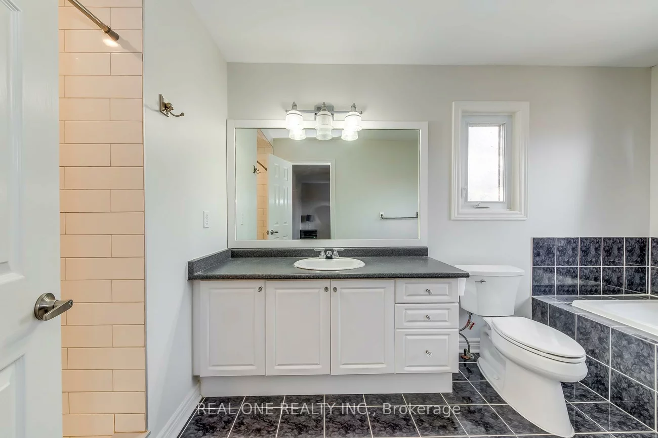 2163, Westmount, 1019 - WM Westmount, Oakville