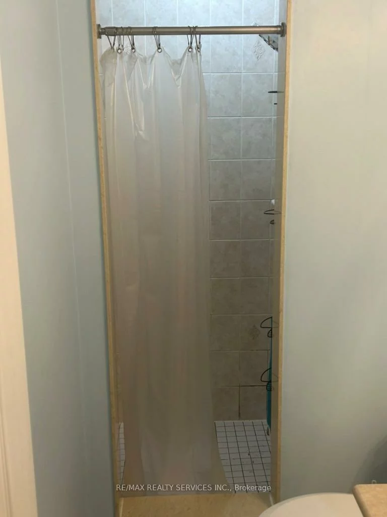 3086, Stornoway, 1000 - BC Bronte Creek, Oakville