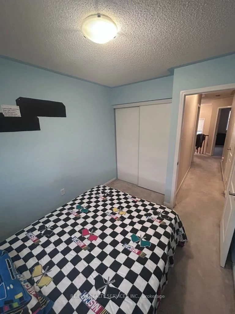 3086, Stornoway, 1000 - BC Bronte Creek, Oakville